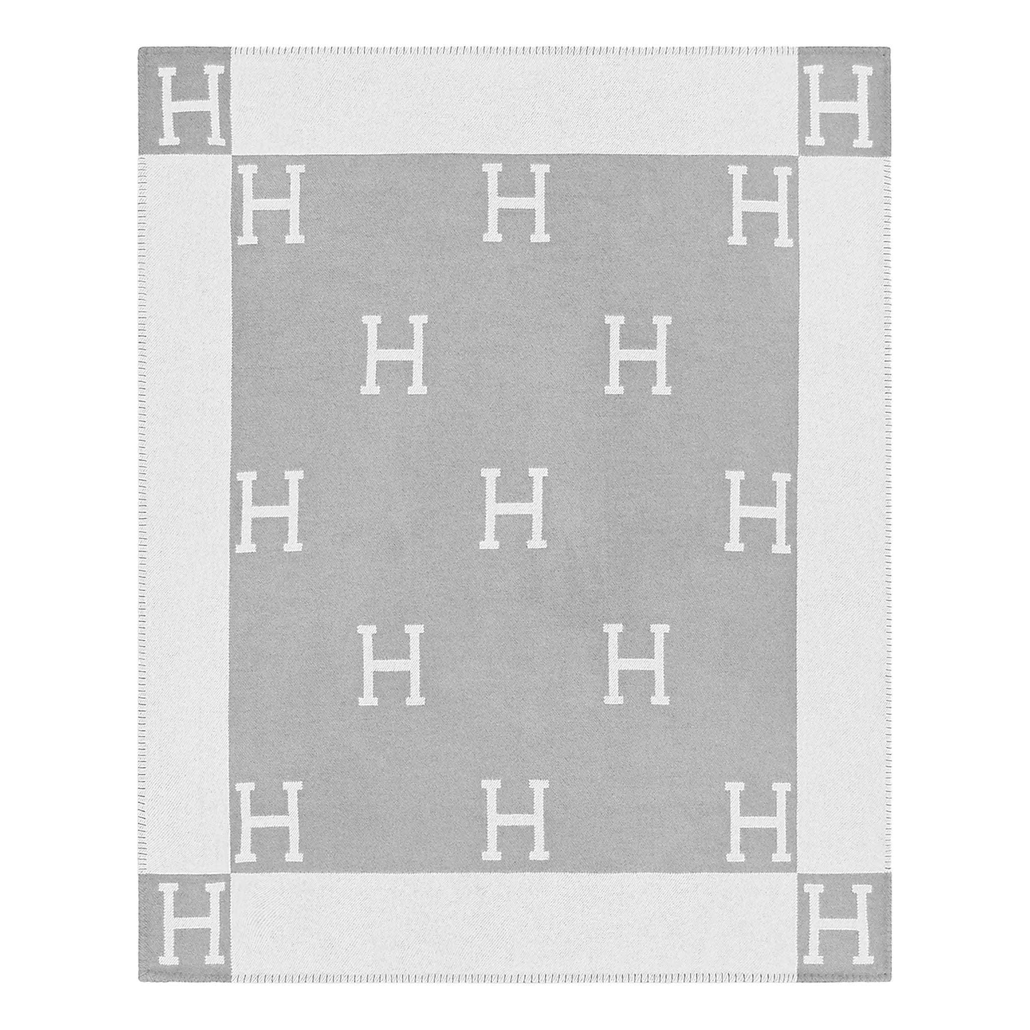 Front View of Hermès Paris Avalon Throw Grey Blanket H102668M 53
